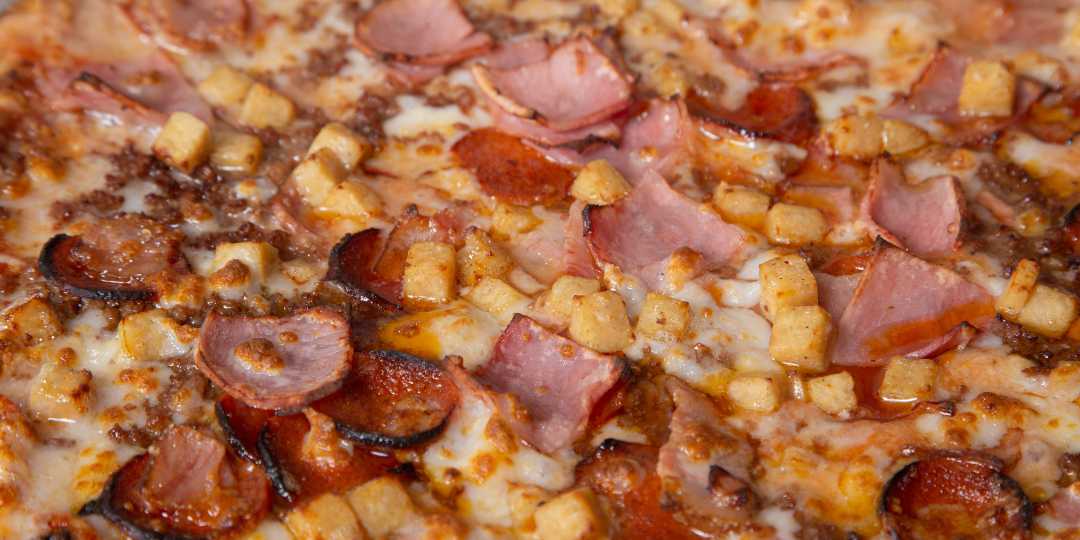 Canadian Bacon Pizza