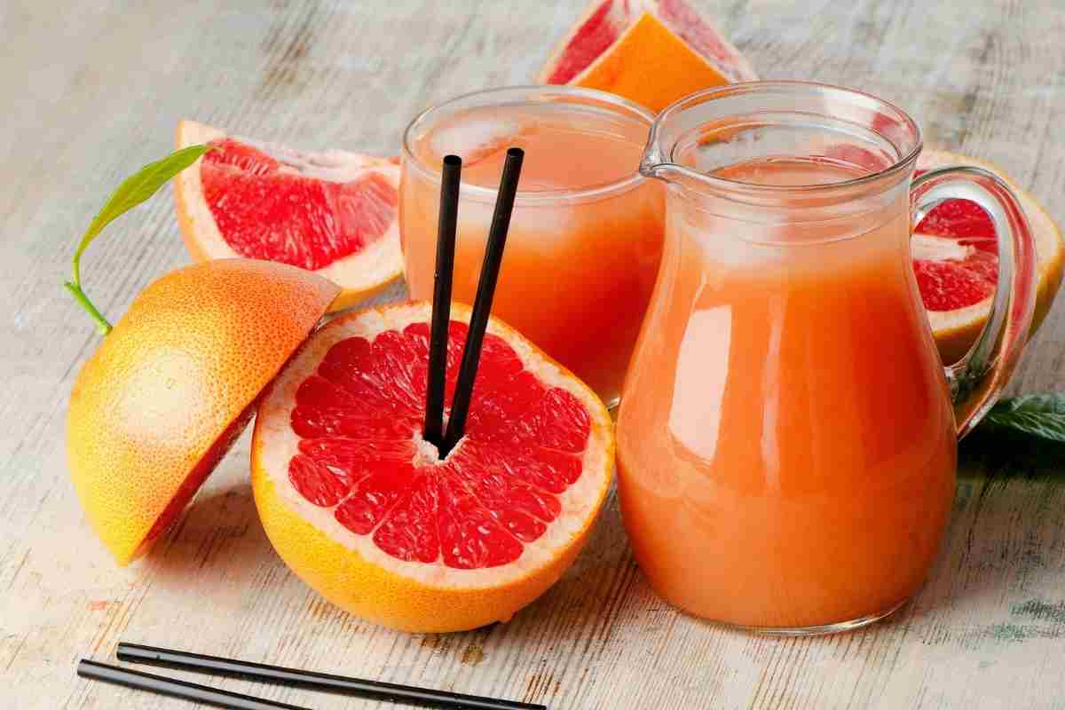 How to Make Grapefruit Juice: A Simple & Healthy Recipe