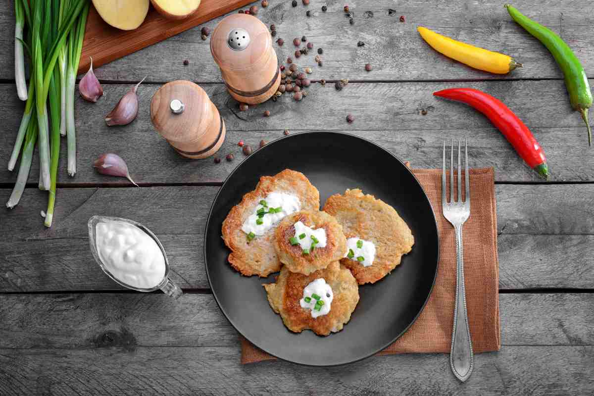 What To Serve With Potato Pancakes? Top Pairings