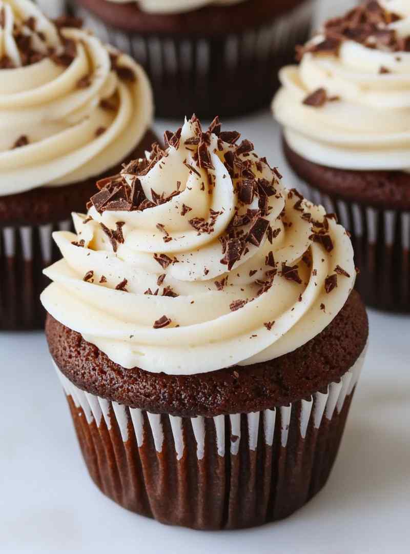 PUMPKIN SPICE CUPCAKES WITH CREAM CHEESE FROSTING